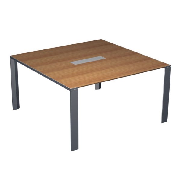 Стол для переговоров П-опоры ноги-хром X7 X7R04 C 1600x1400x720 (Орех каналеттоСерый)